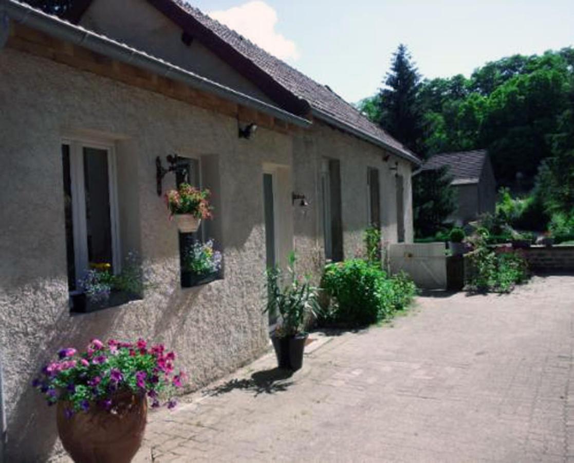 Saint-Sernin-du-Plain La Providence, Chambres D'Hotes מראה חיצוני תמונה