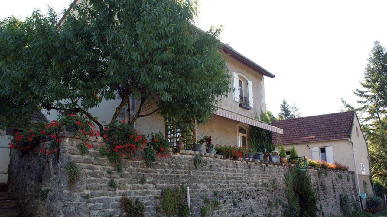 Saint-Sernin-du-Plain La Providence, Chambres D'Hotes מראה חיצוני תמונה